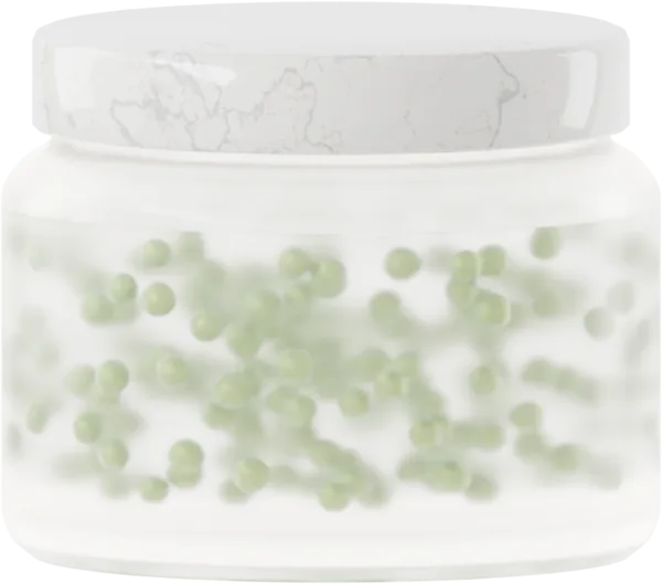 Lustrous pearls for serum. Color: Matcha Green